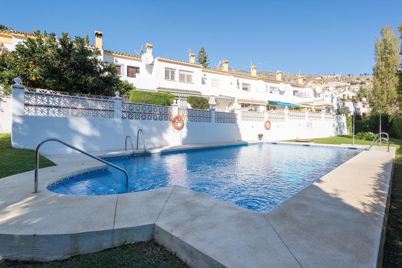 Malagasuite Bungalow Pool Benalmádena Esterno foto